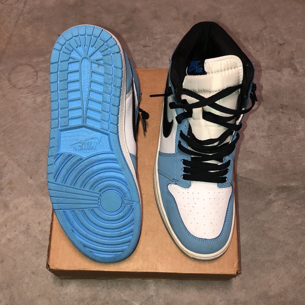 Nike Jordan 1s Retro highs University blues OG - Picture 5 of 8